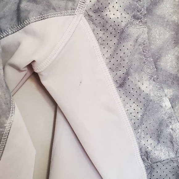 Lululemon Run: Nothin' But Run Jacket - Picture 15 of 16